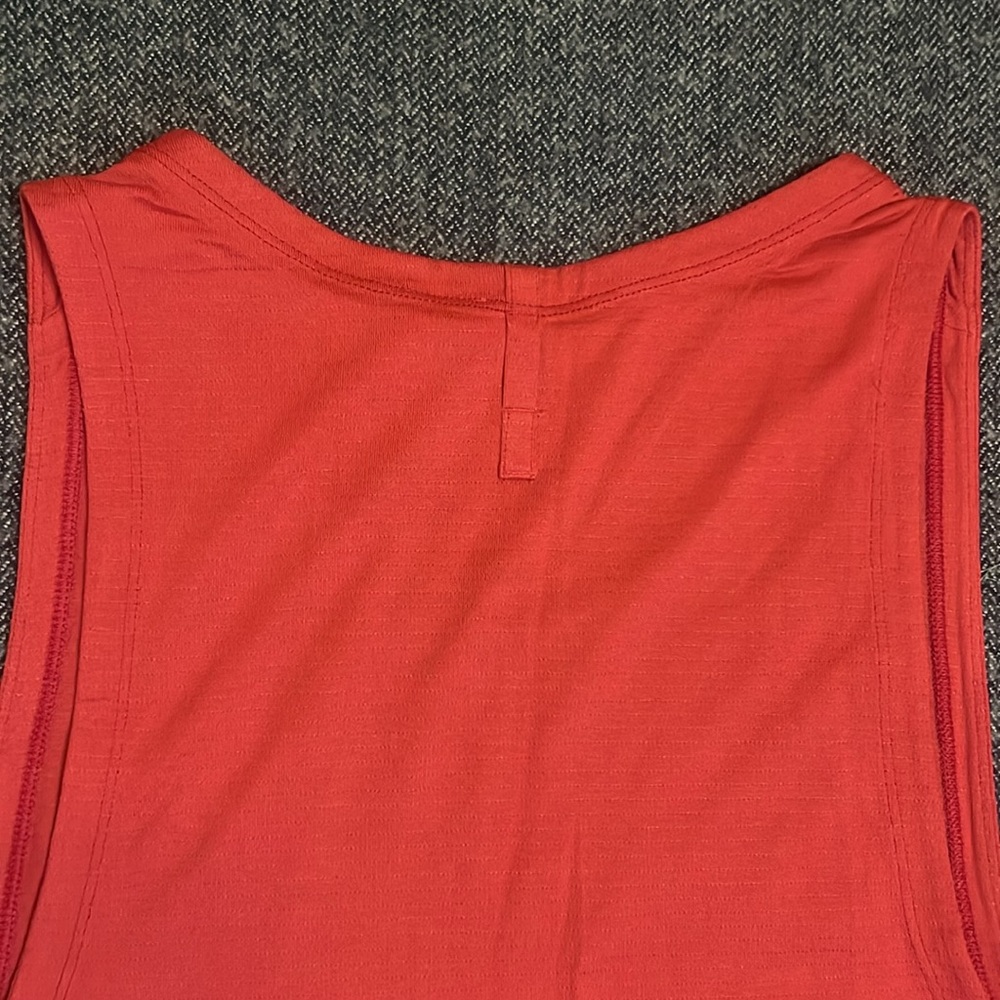 NWOT Lululemon Men’s Red Olympic Pan American Team Tank Top sz M - Picture 9 of 9